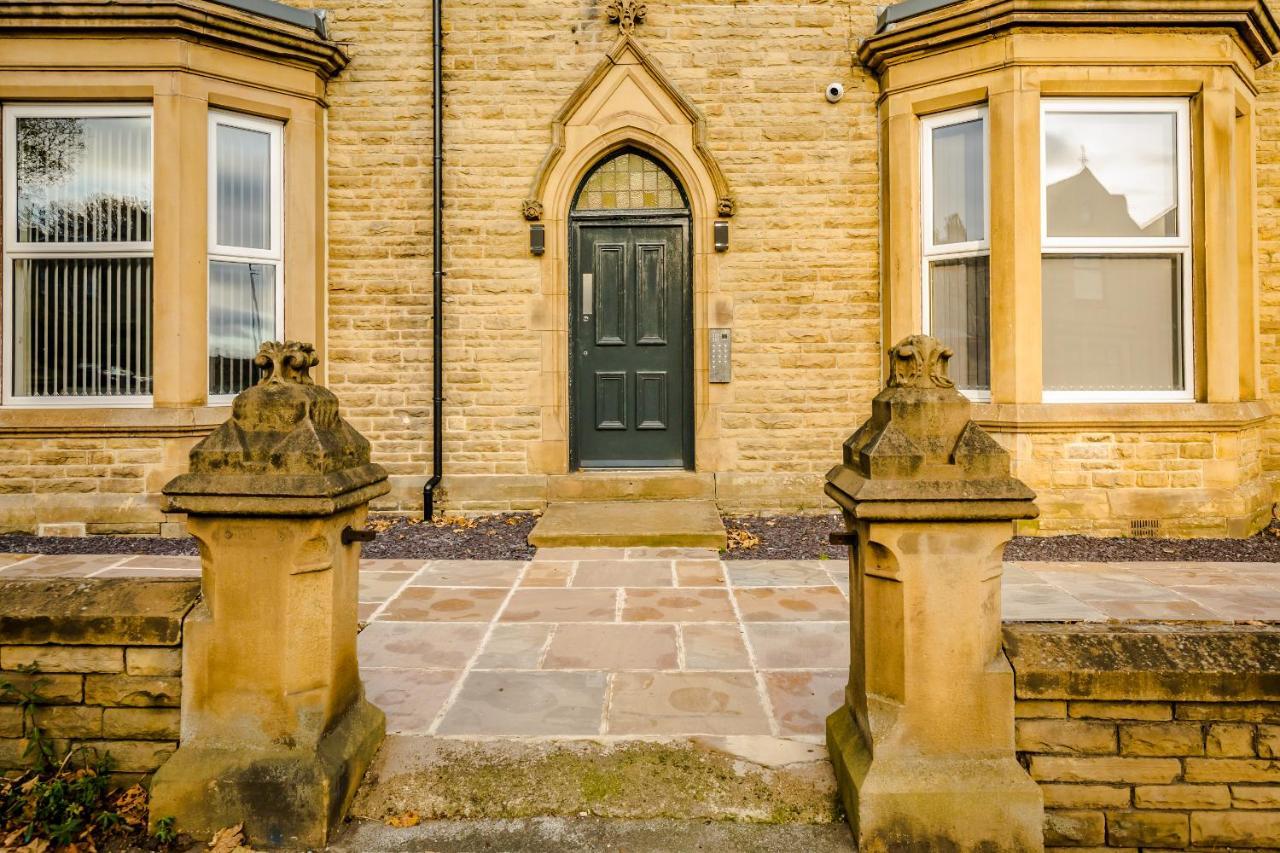 Greenhead Central Huddersfield Eksteriør billede